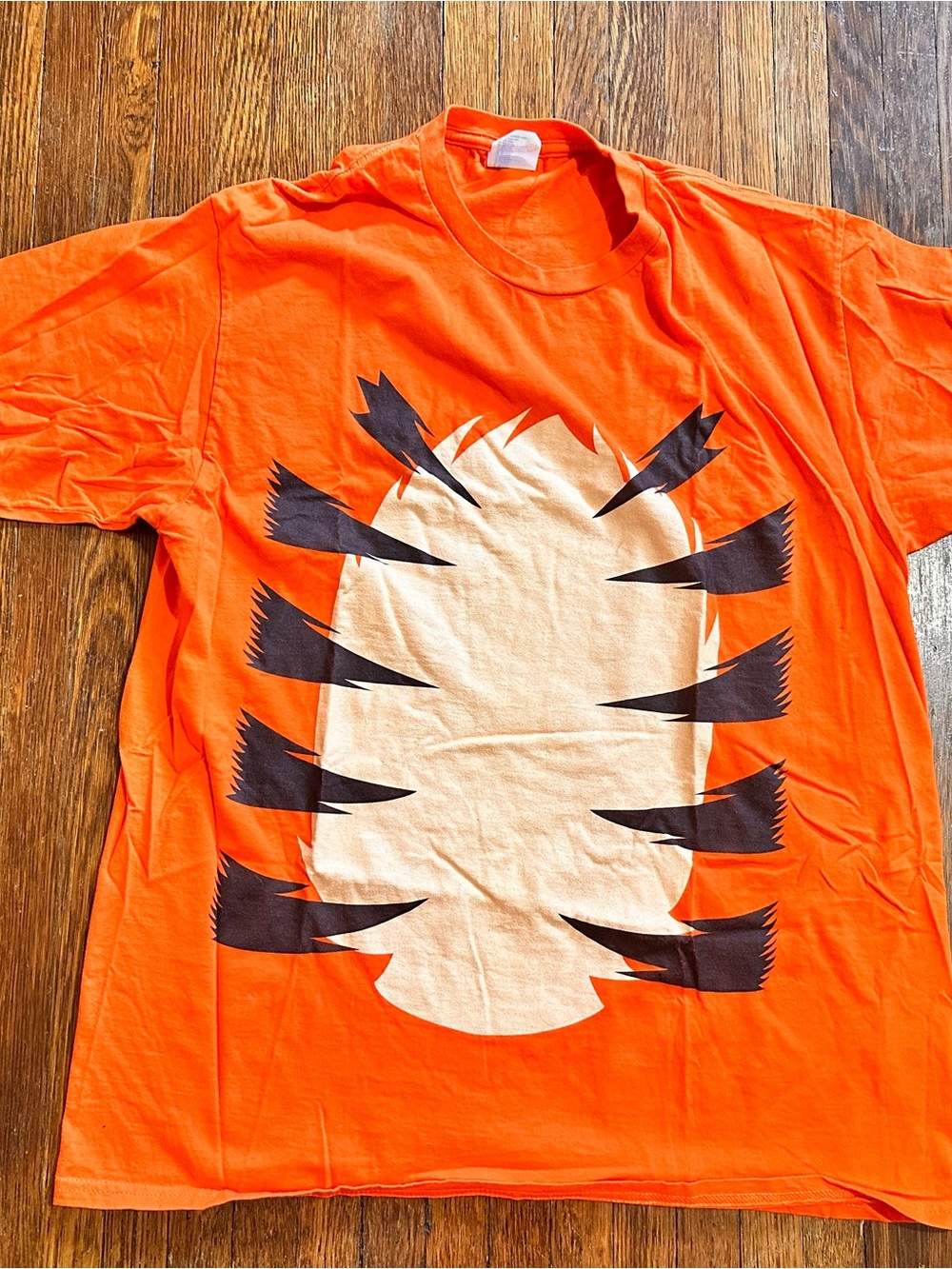 Large Tigger Tiger Pooh Bear Costume Graphic Halloween Shirt